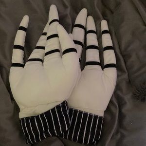 Jack Skellington Gloves